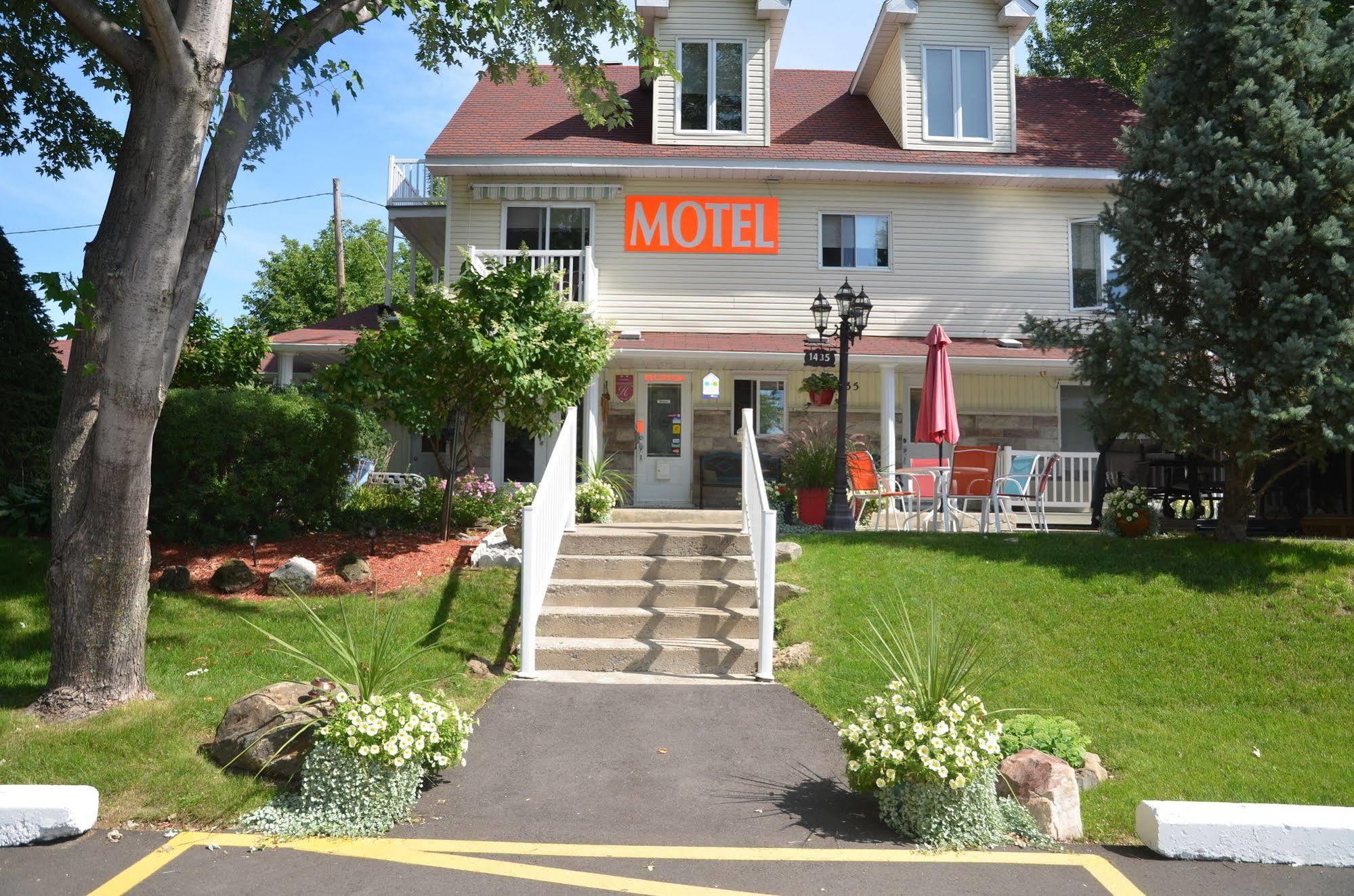 Motel Derfal Репантиньи Экстерьер фото